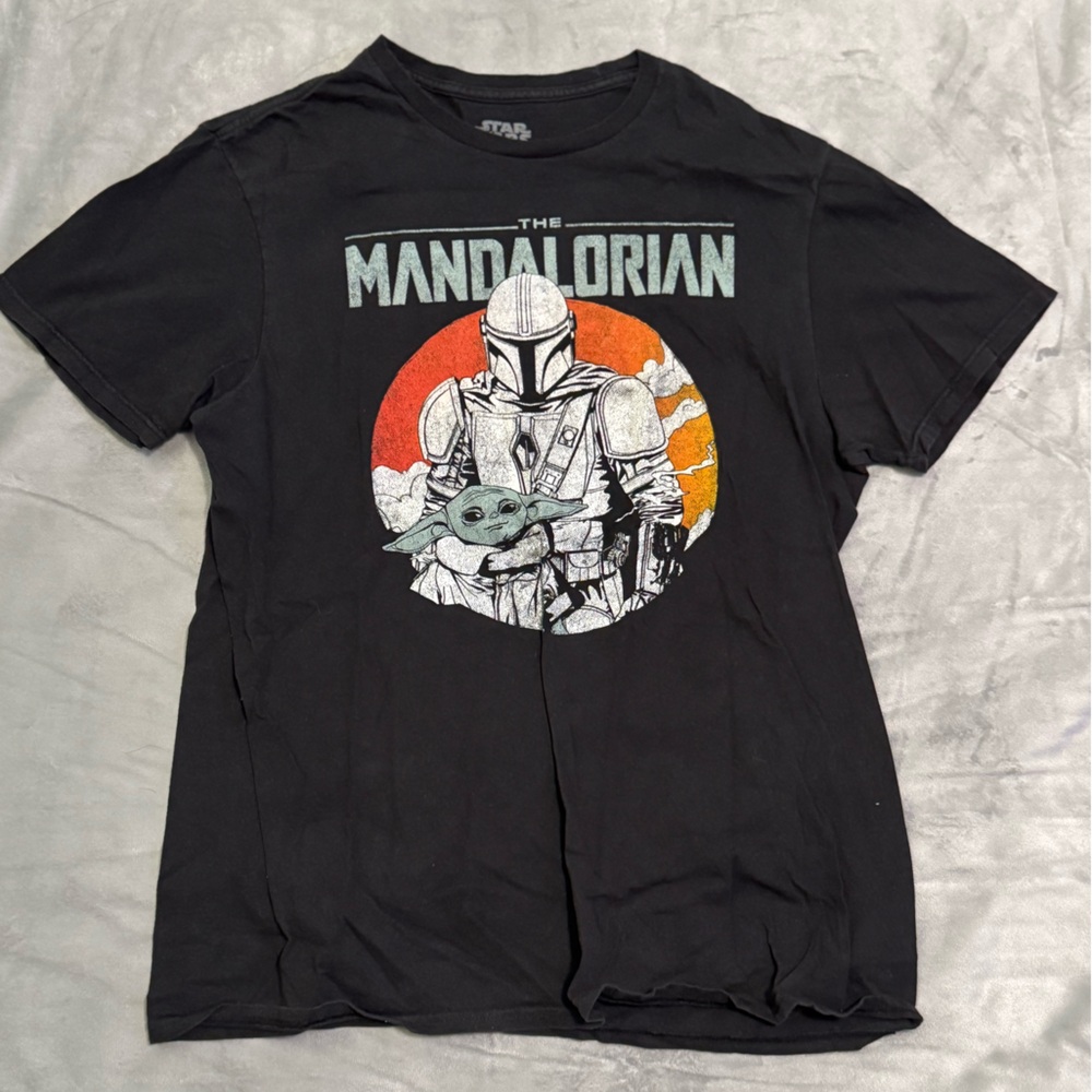 Men's 42-44 (L) SS The Mandalorian Graphic T-Shirt The Child